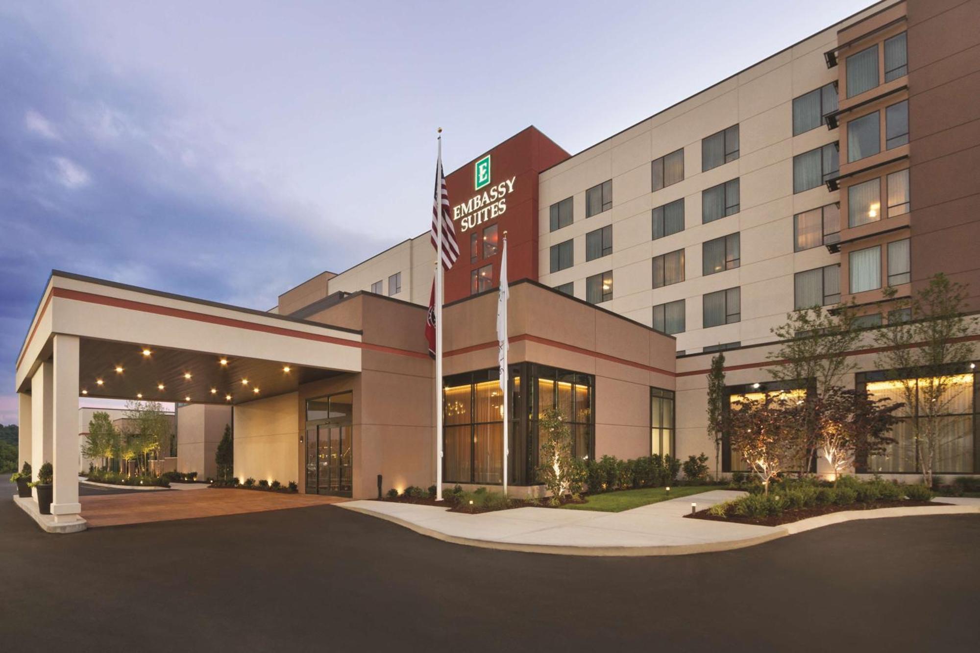Embassy Suites By Hilton Knoxville West Exterior photo